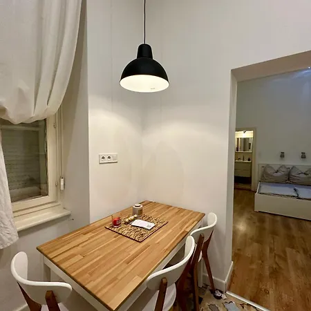 Appartement Cozy Flat In The Heart Of *